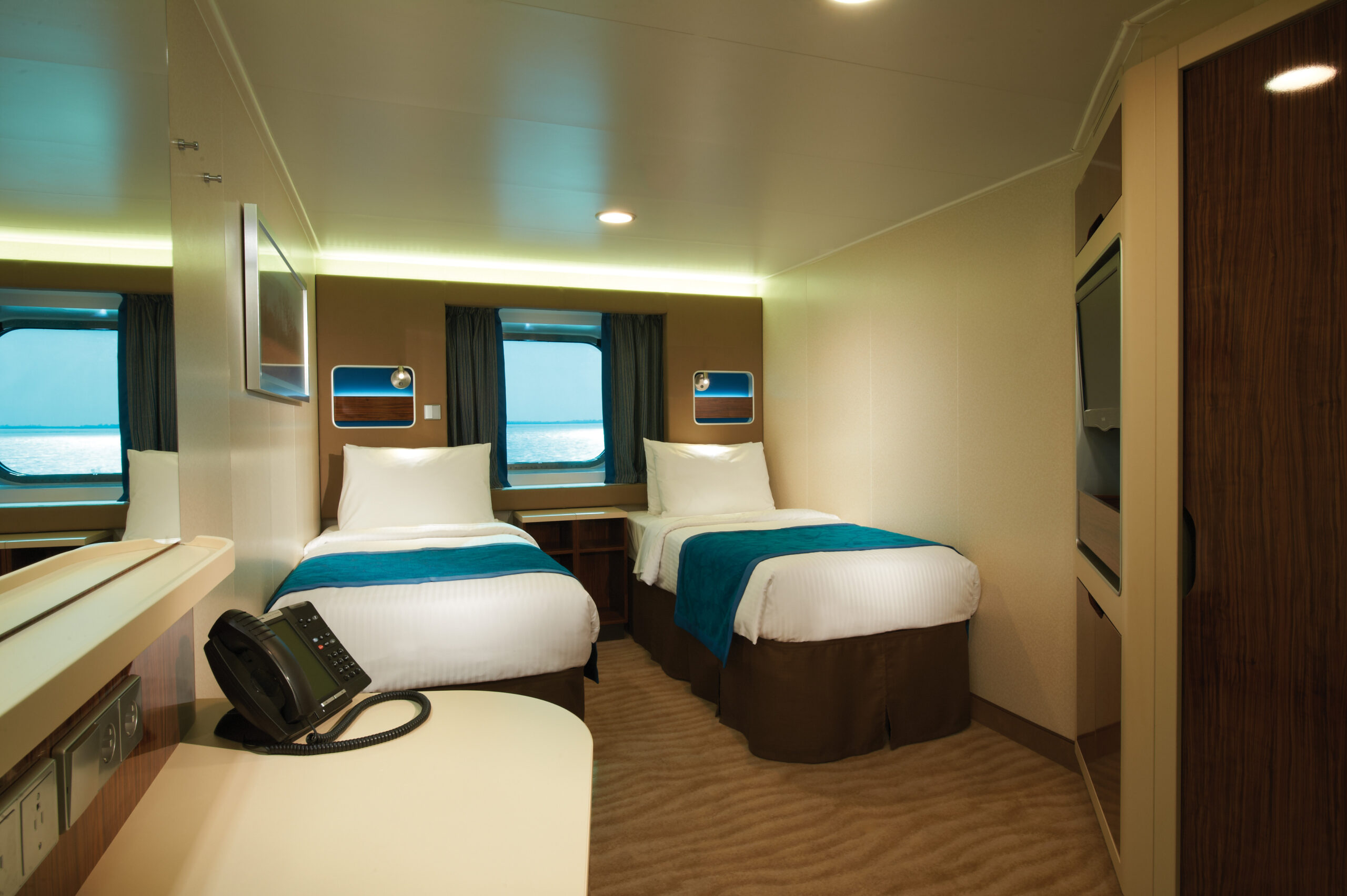 ncl_Gtwy_OceanView_OA